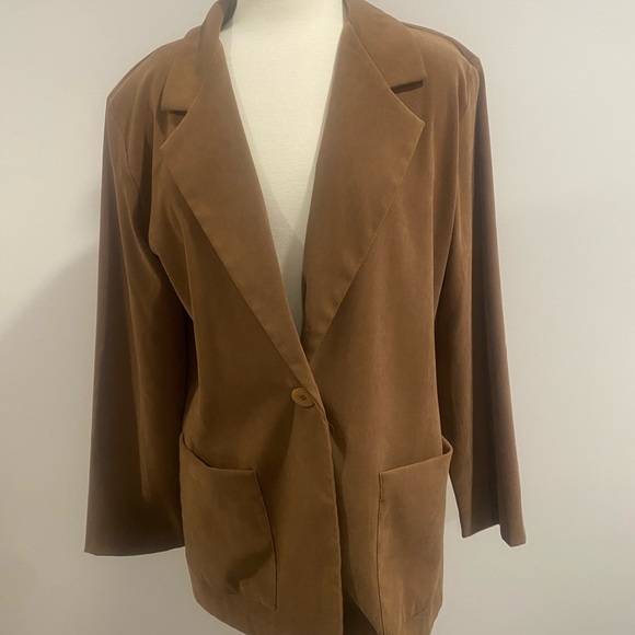 Willow Ridge Jackets & Blazers - NWOT Willow Ridge Carmel microsuede petite blazer